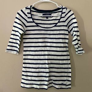 2/$20 american eagle outfitters white and blue striped quarter sleeve top